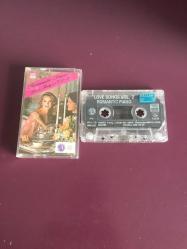 Kaset Romantic Piano Love Songs Vol 2