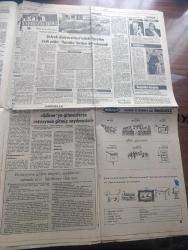 Milliyet Gazetesi - Turkish Newspaper - 21 Kasım 1982 - YÖK üzerine yazan Mehmet Barlas Başmakale - rotasyona giden doçent Hüsamettin Akçay eşyalarını ilanla satışa çıkardı Fotoğrafı - profesör Onur Kumbaracıbaşı İhsan Doğramacıyı istifaya çağırdı - profesör Nurettin Sözen 1500 metrelik rotasyon olmaz dedi - Cumhurbaşkanı Kenan Evren şimdi kardeşlik dönemi başlamıştır geçmişe sünger çekti dedi  - Cumhurbaşkanı Kenan Evren Federal Almanya Dışişleri Bakanı Hans Dietrich Genscher'i dün sabah Çankaya köşkü'nde kabul etti fotoğraf - Genscher Türk işçileri dönüşe zorlanmayacak dedi - Ferruh Bozbeyli yeni partiler eski partilerin eğilimini yansıyacak - Orgeneral Necdet Üruğ'un sıfatı cumhurbaşkanlığı genel sekreteri olarak değiştirildi - Hey  dergisinin yarışmasında yılın genç kızı Mihrah Uysal seçildi fotoğraf - Zerrin Özer Fotoğrafı - kaçırılan Deniz Aktopuk İzmir'de aranıyor - Devekuşu'na mektuplar yazan Haldun Taner - Galatasaray Samsunspor maçı - Adanademirspor Fenerbahçe maçı