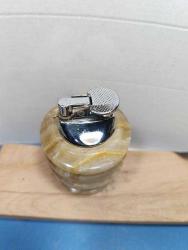 MSÇ7---MERMER KAİDELİ ESKİ GAZLI MASA ÇAKMAĞI -ÇALIŞIYOR