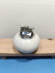 MSÇ1----MERMER KAİDELİ ESKİ GAZLI MASA ÇAKMAĞI -ÇALIŞIYOR