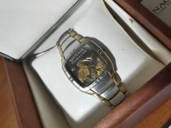 darphane gümüş  para kadranlı nacar kol saati kutusunda kullanılmış  çalışır durumda