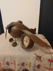 Büyük Saatli ve Termometreli Metal Uçak