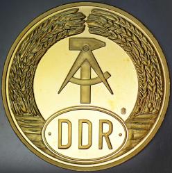 DOĞU ALMANYA 100 MARK DDR 1975-KARL MARX TEMALI MADALYON 2002. ALTIN KAPLAMA 50 mm 52,6 gr. KAPSÜLÜNDE ÇİL.