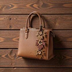 El Yapımı Deri Çanta Süsü 6