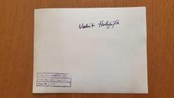 TÜRKİYE CUMHURİYETİ ESKİ DIŞİŞLERİ BAKANI VAHİT HALEFOĞLU'NUN ORİJİNAL AJANS-BASIN FOTOĞRAFI - 18 x 14 cm EBADINDA - VAHİT HALEFOĞLU, UÇAKTAN İNERKEN ÇEKİLMİŞ BİR KARE