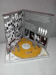 Cd MOZAIQUE 29 m2 Stockholm Jazz Records. Linus Lindblom, Gustav - Hampus Lundgren, Gustavo Bergalli. Orijinal. kartonet de yazı ile dinlemeyi etkilemeyen çizikler var sorunsuz çalışıyor.