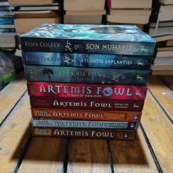 ARTEMİS FOWL SERİSİ - Artemis Fowl - Kuzey Kutbu Macerası - Kayıp Koloni - Zaman Paradoks - Son Muhafız - Opalin Oyunu - Sonsuzluk Şifresi - 8 Kitap