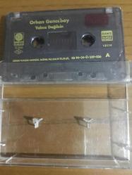 ORHAN GENCEBAY YALNIZ DEĞİLSİN kaset (kartoneti yok)