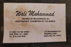 LOT.3 » DÜNYA AĞIRSİKLET BOKS ŞAMPİYONU MUHAMMED ALİ KARTVİZİTİ. MUHTEMEL KOLEKSİYON BASKISIDIR.