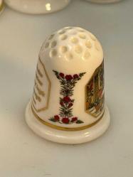 İNGİLİZ DAMGALI PORSELEN YÜKSÜK