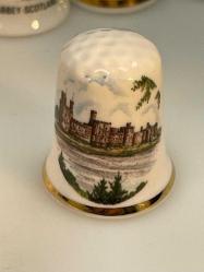 İNGİLİZ DAMGALI PORSELEN YÜKSÜK