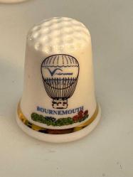 İNGİLİZ DAMGALI PORSELEN YÜKSÜK