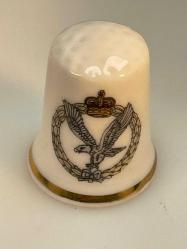 İNGİLİZ DAMGALI PORSELEN YÜKSÜK