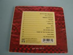 SQUIRREL NUT ZIPPERS 