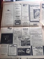 Hürriyet Gazetesi - Turkish Newspaper - 29 Mayıs 1977 - Bülent Ecevit ile Süleyman Demirel iktidar diğerleri ortaklık istiyor - Süleyman Demirel herkes denenmiştir meydanlarda eser gösterebilen sadece Adalet Partisidir - Bülent Ecevit 5 Haziran seçimlerinde kara silahları ak oylarımızla yeneceğiz - Alparslan Türkeş MHP'ye verilen her oy milliyetçilerin yumruğunu güçlendirecek - Necmettin Erbakan 43 milyon hakta birleşeceğiz ve yeniden büyük Türkiye'yi kuracağız - Behice Boran bu seçimlerin en büyük özelliği TİP'in seçimlere katılmasıdır - balat'ta yağ fabrikasında korkunç yangın Fotoğrafı - il il seçim tahminleri - CHP Mardin milletvekili Kanço Aşireti Ahmet Türk taraftarları ile AP'li Necimoğulları arasında çıkan kavgada 4 kişi öldü - İstanbul üniversitesi'nde de seçim var - yurtta Dünyada 7 Gün 7 Olay - Metin Toker'in not defterinden - kadın polis dizisinin saati değişti - bizimkiler karikatür - televizyonda bugün - Ulusoy Turizm - Charles Bronson sonunda  KGB ajanı oldu Fotoğraf