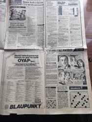 Hürriyet Gazetesi - Turkish Newspaper - 12 Eylül 1982 - Avrupa'da Ermeni avı - Ermeni katillerinin yardımcısı 3 dişi Şeytan Margret Alek ve Suzi - Londra'da ve Zürih'te eyleme hazırlanan silahlı ve bombalı 3 terörist yakalandı - öldürülen Burgaz konsolosluğumuz idare ateşesi Bora Süelkan'ın Ailesi perişan Fotoğrafı - POL DER başkanı polis Kadir Boztimur Rızgari örgütünün lideri çıktı Fotoğrafı - Türkçe kurbanlarına Yarın müjde var - 60'lık anne Fadime Kavakçı bebeğini dua ede ede emzirdi Fotoğrafı - Banker Kastelli tutuklandı - cumhurbaşkanı Anayasa mahkemesi kararlarının yeniden görüşülmesi isteyebilecek - evlilikte cinsel sorunlar - olaylar ve insanlar yazan Hasan Pulur - Prenses Diana fazla kiloları için rejimde Fotoğrafı - Almanya'da cadılar ayini Fotoğrafı - güreşçimiz Salih Bora yüzümüzü ağarttı Fotoğrafı - Beşiktaşlı Samet Aybaba Bir akın kesiyor Fotoğrafı - futbol federasyonu Başkanı Yılmaz Tokatlı - İzmir fuarı'nın çiçeği burnunda assolisti Nesrin Topkapı Nurhan Damcıoğlu ile