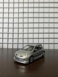 Renault Clio 1:36 (Metal)