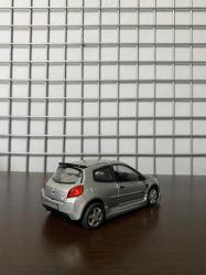 Renault Clio 1:36 (Metal)