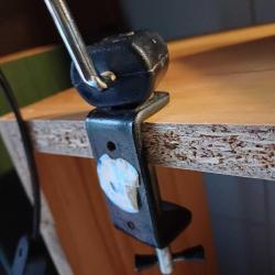 Kelepçeli ,Kollu Masa Lambası,Vintage