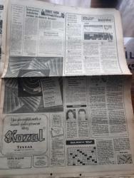 Hürriyet Gazetesi - Turkish Newspaper - 31 Aralık 1981 - Kenan Evren demokrasiye dönüş takviminde bir yaprak daha açtı seçim 83 sonbaharında - Kenan Evren neler dedi - Atatürk filminin çekimleri tamamlandı Atatürk rolünü Fransız Andre Mussche oynuyor Fotoğrafı - 2 Türk Tedhişçi bir ermeni ile beraber İngiltere'de yakalandı - Zenci basketçiler yılbaşı için Amerika'dan sevgililerini getirtti Fotoğrafı - Turgut Özal eşi Semra Özal ile İstanbul'da dinleniyor İstanbul'da dinleniyor Fotoğrafı - yılbaşı gecesi 9 saat ekran başındayız - 1981 Zeki Müren ile biterken yeni yıl Nesrin Topkapı ile başlayacak Fotoğrafı - Olaylar ve insanlar yazan Hasan Pulur - yeni yıl tebrik mesajları - ÇBS yeni yılınızı kutlar - Türk Pirelli yeni yılınızı kutlar - Banker Kastelli - Turgut Özal ile müzik şiir yemek biraz da ekonomi üzerine sohbet - Fenerbahçe'de Trabzonspor'da yeneceğiz diyor - Salih Bora yüzümüzü güldürdü - 41,5 milyon harcayıp 125 madalya kazandık - halterde rekor makinesi Rıza Nazlıgül Fotoğrafı