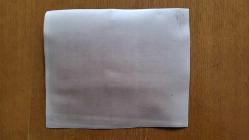 TÜRKİYE CUMHURİYETİ ESKİ BAŞBAKANI ve DENİZ KUVVETLERİ KOMUTANI ORAMİRAL SAİM BÜLENT ULUSU'NUN HABER METİNLİ AJANS-BASIN FOTOĞRAFI - 21 x 17 cm EBADINDA - BÜLENT ULUSU, TOPKAPI SARAYI'NDAKİ ''MUKADDES EMANETLER ve İSLAMDA İBADETLE İLGİLİ ESERLER'' SERGİSİNİN AÇILIŞINI YAPARKEN ÇEKİLMİŞ BİR KARE. 1983