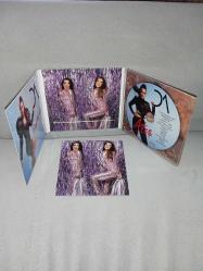 CD Demet Akalın Ateş albümü. Orijinal. Dinlemeyi etkilemeyen çizikler var sorunsuz çalışıyor