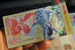 DOĞU KARAYİPLER 2 DOLAR ÇİL POLİMER