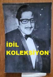 ADNAN MENDERES'İN OĞLU YÜKSEL MENDERES'İN ORİJİNAL AJANS-BASIN FOTOĞRAFI - 18 x 12 cm EBADINDA - YÜKSEL MENDERES İNTİHARDAN ÜÇ GÜN ÖNCE MARMARA OTELİ'NDE VERİLEN BİR PARTİNİN BALOSUNDA GÜLÜMSERKEN ÇEKİLMİŞ BİR KARE. 1972