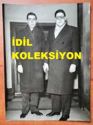 Efemera - ADNAN MENDERES'İN OĞULLARI YÜKSEL MENDERES ve MUTLU MENDERES'İN ORİJİNAL FOTOĞRAFI - 21 x 15 cm EBADINDA - ADNAN MENDERES'İN ŞUBAT 1959'DA İNGİLTERE'YE GİTMEK ÜZERE İÇİNDE BULUNDUĞU UÇAĞIN DÜŞMESİ SONRASINDA İNGİLTERE'DE TEDAVİ GÖRDÜĞÜ SÜREÇTE OĞULLARI YÜKSEL MENDERES ve MUTLU MENDERES, BABALARININ SAĞLIK DURUMUNU GÖRMEK ÜZERE LONDRA'DAKİ DEVONSHIRE KLİNİĞİNE GİTTİKLERİ SIRADA İNGİLİZ AJANSI TARAFINDAN ÇEKİLMİŞ OLAN BİR FOTOĞRAF... DÖNEMİNE AİT ORİJİNAL LONDRA BASKI. 19 ŞUBAT 1959. İNGİLİZ ÖZEL ARŞİVİNDEN! - kitantik - kitaLog
