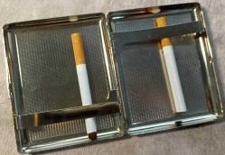 Sigara Tabakası - Gümüşi Metal