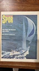 CUMHURİYET SPOR HAFTALIK PARASIZ DERGİSİ - 14 TEMMUZ 1987 — SAYI: 47 - ABDÜLKADİR YÜCELMAN – NADİR NADİ – HASAN CEMAL – EMİNE UŞAKLIGİL – OKAY GÖNENSİN – TANER KUTLAY – TURGUT DARUGA – KADİR KIR – ŞENOL GÜNEŞ – İBRAHİM YILDIZ – CÜNEYT KORYÜREK – MEHMET TERZİ – ALTUN – FATİH ALTAYLI – REŞAT KÖSTEM – GÜRCAN BİLGİÇ – MURAT ÇAKIR – MEHMET KARAGÖL – FİKRET ULAÇ – GÖKHAN ERSAN – ŞÜKRÜ ÖZDEMİR - AÇIK DENİZ YAT YARIŞI’NIN SEYİR DEFTERİ – BİR REKORUN ANATOMİSİ – SUTOPU: MURAT ÇAKIR’IN YORUMU – ANTRENMAN YAPIYORUZ (METİN TÜKENMEZ) – SUALTI AVCILIĞI – METİN OKTAY ÇİZGİ ROMANI (TEÇSİZ KRAL) – ŞENOL FUTBOLA VEDA EDİYOR – SALI PAZARI – AT YARIŞLARI – HAKEM/MERAKLI – SÖRF: WINDSURF ZENGİN SPORU MU? – OKURLARDAN: GALATASARAY ŞİKE TARTIŞMALARI, GENÇLİK MERKEZİ ELEŞTİRİLERİ, TARAFSIZ DERGİ DİLEĞİ, FENERBAHÇE ŞARKISI - 16 SAYFA
