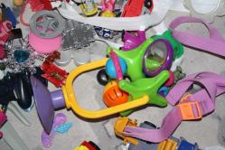 Sihirli Köpek Peluş OYUNCAK KENDI TAKLA ATAN KÖPEK VE BİR COK OYUNCAK HEPSİDE GÖNDERILECEKTIR  (CD-ODA