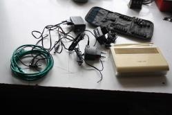 3 TANE ADAPTÖR 1 MODEM TARZI BISEY IVIR ZIVIR TOPLU LOT    (ANTİK KOLİ 21