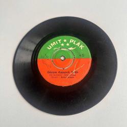 BELKIS AKKALE - BOŞ BEŞİK,  GÖZÜM KAPANDI KALDI 45 LİK NADİR