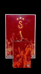 GALATASARAY TAKVİM 365 GÜN TARIH FATİH TERİM HAGİ ALİ SAMİ YEN PREKAZİ GÖKMEN ÖZDENAK