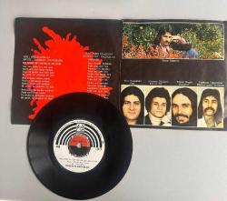 ERSEN DADAŞLAR - BİR AYRILIK BİR YOKSULLUK BİR ÖLÜM/ YEDİN BENİ 45 LİK PLAK 8,5 KONDİSYON