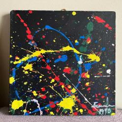 1990 TARİHLİ İMZALI 2 ADET SOYUT YAĞLIBOYA TABLO.  30 X 30 CM . BİRİNİN 1 CM'LİK YIKTIĞI VAR. FOTOĞRAFTA GÖREBİLİRSİNİZ, AMA ASARKEN SIRITMIYOR. ONUN DIŞINDA ÇOK TEMİZ TABLOLAR.