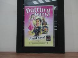 Düttürü Dünya DVD
