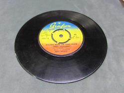 ZEKİ MÜREN-Meyhanelerde Akşam Olunca/Gözlerin Neden Çok Güzel.....45 LİK