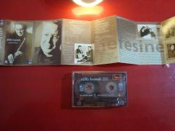 ZÜLFÜ LİVANELİ NEFESİM NEFESİNE KASET