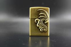 GOLD METAL BENZİNLİ KABARTMALI ÇAKMAK SIFIR SIFIR  BÖYLESİ COK ZOR GELİR BAKMAYAN PİŞMAN OLUR KOLLEKSİYON SERİ (YENİ RAF--4