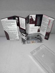 Kaset Haluk Levent arkadaş albümü. orijinal sorunsuz çalışıyor koleksiyonluk