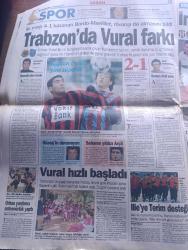 Sabah Gazetesi - Turkish Newspaper - 5 Şubat 1997 - Tanklar Sincan'da - şeriat yanlılarının gövde gösterisi ile gündeme gelen Sincan'da dün sabah 20 tank ve 15 kariyer geçit yaptı Fotoğrafı - jandarma Genel komutanı Orgeneral Teoman Koman Sincan'da olsaydım kendimi tutamazdım dedi - tanklar kaleşnikof amblemli Sabır kafeterya'nın önünde fotoğraf - siyaset meydanında yargı sistemini eleştiren DGM savcısı Mete Göktürk'ün başı dertte - Sincanın Refahlı Belediye Başkanı Bekir Yıldız'a gözaltı emri - Necmettin Erbakan Taksim'e cami yapılacak diye kuduruyorlar - Bülent Ecevit refah kanlı yolu seçti - Tansu Çiller ortamı gerginleştirmeyin dedi - öldürülen MHP Kartal İlçe Başkanı Nihat Uygun'un cenazesinde gövde gösterisi Fotoğrafı - Mehmet Ağar'da cenaze törenine katıldı - ÖDP eylemine polis engeli - Adnan Kahveci bugün Bakırköy'de yaşayacak - Fatih Ürek Samara gece kulübünde - Susurluk komisyonuna bilgi veren Hanefi Avcı üyeleri hayrete düşürdü Fotoğrafı - Abdullah Çatlı uyuşturucu sabıkası