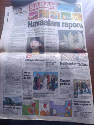 Sabah Gazetesi - Turkish Newspaper - 5 Şubat 1997 - Tanklar Sincan'da - şeriat yanlılarının gövde gösterisi ile gündeme gelen Sincan'da dün sabah 20 tank ve 15 kariyer geçit yaptı Fotoğrafı - jandarma Genel komutanı Orgeneral Teoman Koman Sincan'da olsaydım kendimi tutamazdım dedi - tanklar kaleşnikof amblemli Sabır kafeterya'nın önünde fotoğraf - siyaset meydanında yargı sistemini eleştiren DGM savcısı Mete Göktürk'ün başı dertte - Sincanın Refahlı Belediye Başkanı Bekir Yıldız'a gözaltı emri - Necmettin Erbakan Taksim'e cami yapılacak diye kuduruyorlar - Bülent Ecevit refah kanlı yolu seçti - Tansu Çiller ortamı gerginleştirmeyin dedi - öldürülen MHP Kartal İlçe Başkanı Nihat Uygun'un cenazesinde gövde gösterisi Fotoğrafı - Mehmet Ağar'da cenaze törenine katıldı - ÖDP eylemine polis engeli - Adnan Kahveci bugün Bakırköy'de yaşayacak - Fatih Ürek Samara gece kulübünde - Susurluk komisyonuna bilgi veren Hanefi Avcı üyeleri hayrete düşürdü Fotoğrafı - Abdullah Çatlı uyuşturucu sabıkası