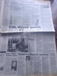 Sabah Gazetesi - Turkish Newspaper - 11 Ocak 1997 - Ankara üç önemli gelişme yüzünden diken üstünde -ordunun laiklik endişesine DYP'li bakan da katıldı - hükümet Kıbrıs'a müdahale işini hızla tırmandırıyor - dokunulmazlık dosyaları hükümeti rahatsız edecek - Mehmet Ağar Sedat Bucak Necdet Menzir Ve Şevket Kazan için açılan soruşturmalar - Sultanbeyli'de dikilen Atatürk heykeli yüzünden Refah Partisi ile Genelkurmay arasında gerilim - Necmettin Erbakan'ın özel iftarına tepki - Abdullah Çatlı 2 yılda 122 kez yurt dışına çıktı - Aczmendi'ye taviz yok - naaşı çalınan Vehbi Koç'a ikinci uğurlama Fotoğrafı - Oral Çelik tahliye - İstanbul trafiğinde iftar çilesi - Okan Bayülgenli Emlak Bankası reklamı - cezaevleri örgüt evleri gibi olmuş - Rauf Denktaş maraş'ı alırız - Ercan Kartal'ın ülkücü kardeşi Erdal Kartal Sabancı suikasti emrini Ercan Kartal vermedi  Fotoğrafı - Ali Kalkancı tutuklandı Fotoğrafı - Fadime Şahin'e bakirelik kontrolü yapıldı - Fenerbahçe Galatasaray derbisi - Hagi