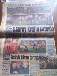 Milliyet Gazetesi - Turkish Newspaper - 3 Mart 1991 - siyasetteki iyi işaretler yazan Altan Öymen Başmakale - Semra Özal günü - ANAP'ta düğümü il başkanlığı seçimi çözecek - Bedrettin Dalan hakimiyet Özal ailesinin elinde dedi - Turgut Özal ABD'nin göz bebeği - Güney Irak'ta Saddam'a İsyan havası - Lice'de PKK ateş açtı 1 bekçi şehit - eczacılar ile Doktorlar karşı karşıya - Özgür Basra Cumhuriyeti - Milliyet fikir fırtınası - Sakıp Sabancı - Efe Özal borsa şirketi satın aldı - Kırcaali'de Türkçe sıkıntısı - Kürtçe yasasına komisyonda engel - Cumhurbaşkanı Turgut Özal Kürtler kültürel haklara sahip olacak dedi - zor ölüm 2 başrolde Bruce Willis Şişli site sinemasında - Bülent Ersoy Nil Ünal ve İbrahim Tatlıses Taksim büyük maksim'de - TDKP operasyonu tamam - kolombiya'da gerillalar silah bıraktı - Profilo - Turhan Selçuk karikatür - Halkın Emek Partisinde kriz - Körfez savaşı yazan E. Amiral Yılmaz Usluer Yazı Dizisi - Yıldırım Akbulut kongre'ye katılmıyor - Barış Manço 7'den dalya