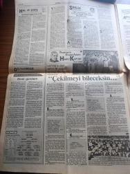 Güneş Gazetesi - Turkish Newspaper - 22 Nisan 1989 - Turgut Özal cumhurbaşkanlığı'na adaylığı konusuna açıklık getirdi ben paratonerim - Süleyman Demirel işçi direnişini destekledi - İstanbul büyükşehir Belediye Başkanı Nurettin Sözen UYUM'da usulsüzlük var 18 villa yıkılacak Fotoğrafı - sahne yasağının kalkmasından sonra gazinolarda boy gösteren Bülent Ersoy vergi şampiyonu oldu fotoğraf - Selahattin Beyazıt vergi milyarderi - Türk Nazi çatışması - Sakıp Sabancı ameliyat olacak - ilk Türk uydusu 92'de atılacak - Göremenin Refah Partili Belediye Başkanı Cavit Kardeş turistlere savaş açacak Fotoğrafı - kültür bakanı Namık Zeybek - Beşiktaş'ın efsane adamı Hakkı Kaptan yazan Güven Taner - Devlet bakanı Saffet Sert Etibank tayinlerine el attı - Sağın alternatifi sağ mı yazar İsmail Cem - Küçük Ceylan Küçük Emrah'a vergilerde fark attı Fotoğrafı - Fuzuli ve Leyla Ve Mecnun'u - TBKP yöneticileri Haydar Kutlu ve Nihat Sargın davasında olay - Mehmet Keçeciler ile Necmettin Erbakan kucaklaştı