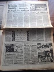 Güneş Gazetesi - Turkish Newspaper - 22 Nisan 1989 - Turgut Özal cumhurbaşkanlığı'na adaylığı konusuna açıklık getirdi ben paratonerim - Süleyman Demirel işçi direnişini destekledi - İstanbul büyükşehir Belediye Başkanı Nurettin Sözen UYUM'da usulsüzlük var 18 villa yıkılacak Fotoğrafı - sahne yasağının kalkmasından sonra gazinolarda boy gösteren Bülent Ersoy vergi şampiyonu oldu fotoğraf - Selahattin Beyazıt vergi milyarderi - Türk Nazi çatışması - Sakıp Sabancı ameliyat olacak - ilk Türk uydusu 92'de atılacak - Göremenin Refah Partili Belediye Başkanı Cavit Kardeş turistlere savaş açacak Fotoğrafı - kültür bakanı Namık Zeybek - Beşiktaş'ın efsane adamı Hakkı Kaptan yazan Güven Taner - Devlet bakanı Saffet Sert Etibank tayinlerine el attı - Sağın alternatifi sağ mı yazar İsmail Cem - Küçük Ceylan Küçük Emrah'a vergilerde fark attı Fotoğrafı - Fuzuli ve Leyla Ve Mecnun'u - TBKP yöneticileri Haydar Kutlu ve Nihat Sargın davasında olay - Mehmet Keçeciler ile Necmettin Erbakan kucaklaştı
