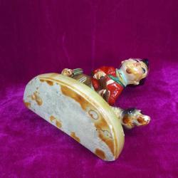 ANTİKA AVRUPA AVCI ÇOCUK EL BOYAMA ALÇI BİBLO