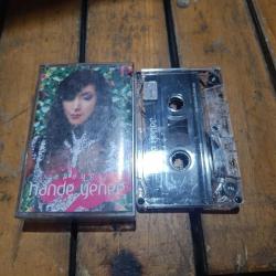 HANDE YENER / APAYRI / KASET